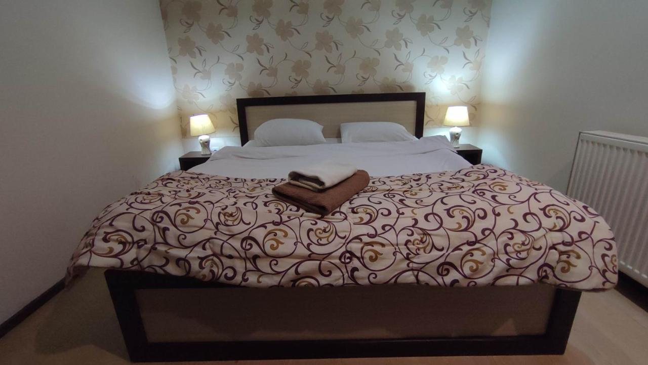 Lira Excellent Nis Hotel Kültér fotó